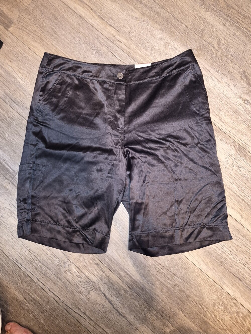 Chico's Black Silk Flat Front Women's Shorts CHICO'S SIZE 3 (Equivalent To XL)